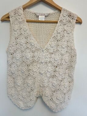 Kroshetta Vintage Boho Cream Floral Crochet Button Vest M Cottagecore Fairycore